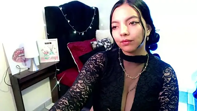 Snapshot of loren_tits24 chatting on 25, 6, 2026 loren tits24 online show from 25, 6, 2026