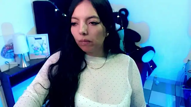 Snapshot of loren_tits24 chatting on 7, 7, 2026 loren tits24 online show from 7, 7, 2026