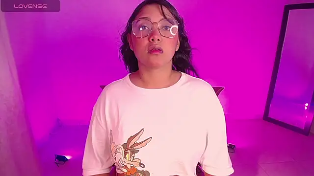 DIANEE 01 online show from 19, 10, 2025