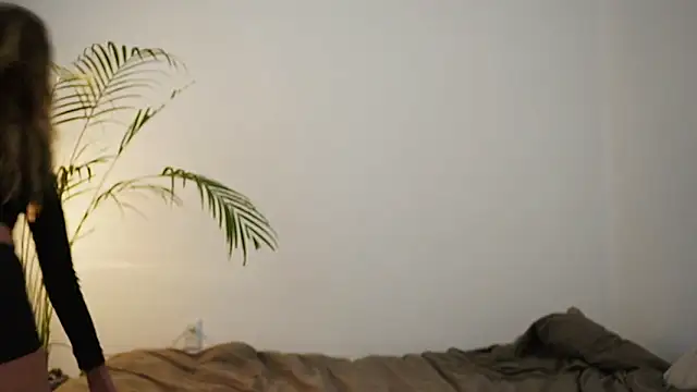 Snapshot of Stephany_talks chatting on 5, 4, 2026 Stephany talks online show from 5, 4, 2026