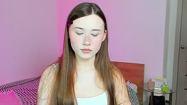 Snapshot of Stella_Sunny chatting on 4, 11, 2025 Stella Sunny online show from 4, 11, 2025