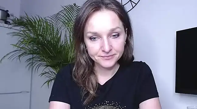 AliciaDesire online show from 18, 2, 2025