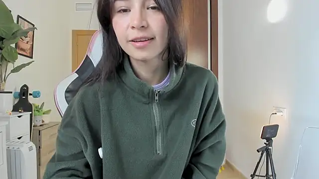 Adriennesexxx online show from 3, 2, 2026