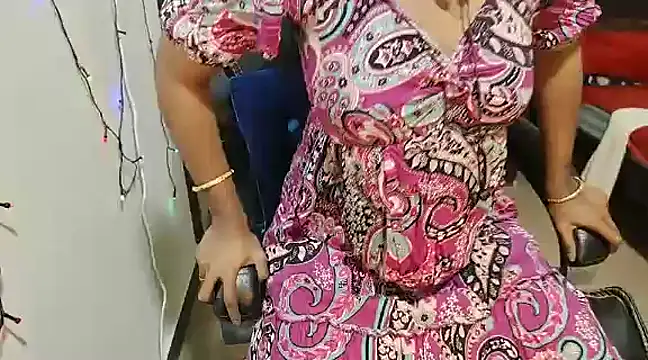 Snapshot of Anjali_cute-Pondati chatting on 27, 2, 2025 Anjali cute-Pondati online show from 27, 2, 2025