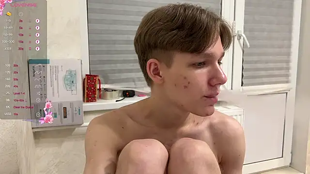 gay boyss online show from 25, 1, 2025