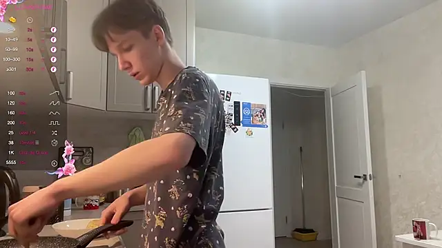 gay boyss online show from 29, 1, 2025