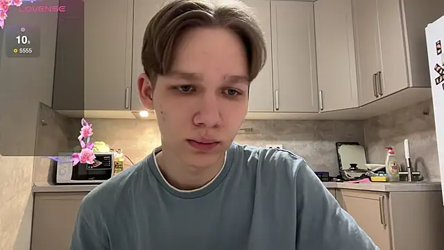 gay boyss online show from 23, 2, 2025