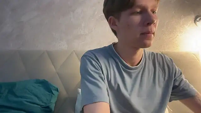 gay boyss online show from 24, 2, 2025