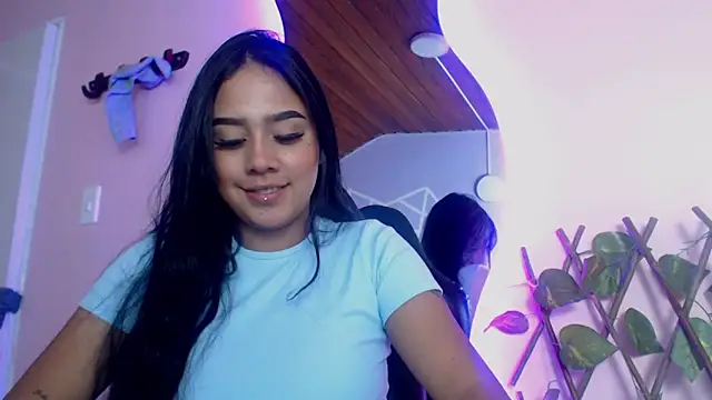 Snapshot of Shaarongp chatting on 21, 3, 2025 Shaarongp online show from 21, 3, 2025