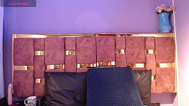 ling ling24 online show from 12, 2, 2025