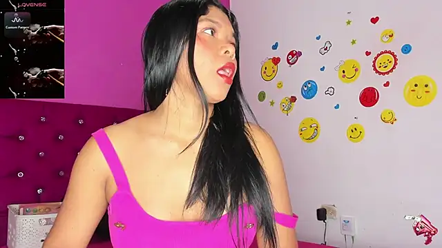 Snapshot of DIORA_Latina chatting on 14, 3, 2025 DIORA Latina online show from 14, 3, 2025