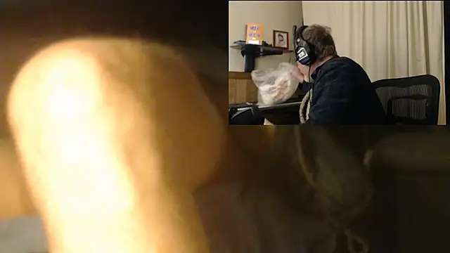 Snapshot of BrisonChase chatting on 2, 12, 2024 BrisonChase online show from 2, 12, 2024