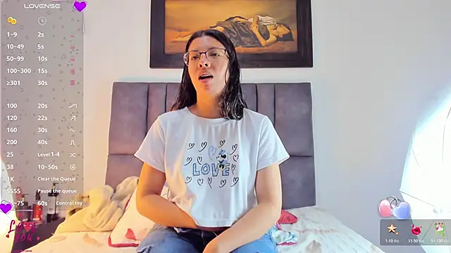 Vahiolet smith online show from 11, 3, 2026