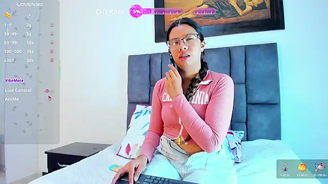 Snapshot of Vahiolet_smith chatting on 2, 6, 2026 Vahiolet smith online show from 2, 6, 2026