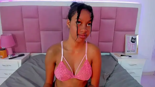 StormiHills online show from 7, 2, 2025