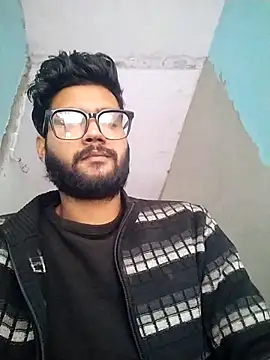 ModestZucchini65 online show from 4, 12, 2025