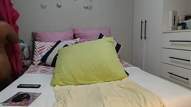 Snapshot of Amberbela chatting on 13, 5, 2026 Amberbela online show from 13, 5, 2026