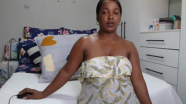 Snapshot of Amberbela chatting on 25, 5, 2026 Amberbela online show from 25, 5, 2026