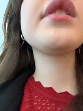 Snapshot of Peachy_Dream chatting on 29, 11, 2025 Peachy Dream online show from 29, 11, 2025