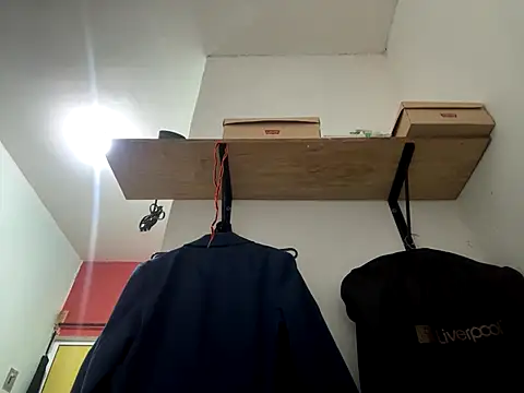 Jimbox6661 online show from 4, 12, 2025