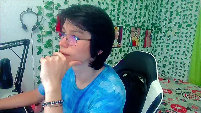 Snapshot of Andy_gray chatting on 19, 4, 2026 Andy gray online show from 19, 4, 2026