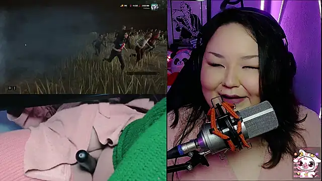 Snapshot of EmGreens chatting on 22, 2, 2025 EmGreens online show from 22, 2, 2025