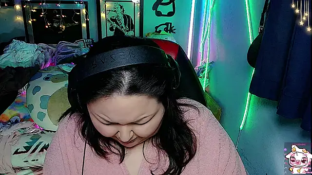 Snapshot of EmGreens chatting on 21, 3, 2025 EmGreens online show from 21, 3, 2025