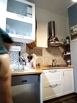 Snapshot of Frabox65 chatting on 17, 11, 2025 Frabox65 online show from 17, 11, 2025