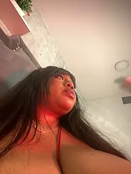 Snapshot of ailynBlaze chatting on 17, 2, 2025 ailynBlaze online show from 17, 2, 2025