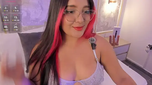 victoria18x online show from 10, 11, 2025