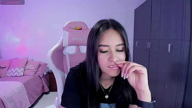 Tinylottie online show from 30, 10, 2025