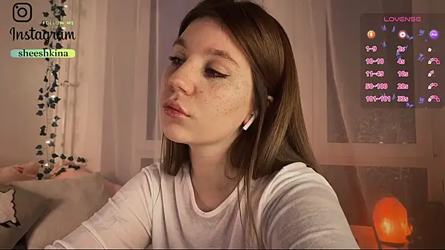 Snapshot of somejgirl chatting on 24, 1, 2025 somejgirl online show from 24, 1, 2025