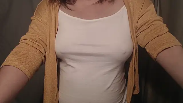 Snapshot of 1BECHA1 chatting on 18, 10, 2025 1BECHA1 online show from 18, 10, 2025