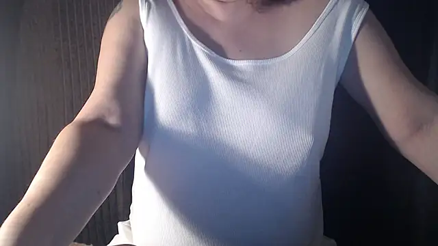 Snapshot of 1BECHA1 chatting on 11, 11, 2025 1BECHA1 online show from 11, 11, 2025