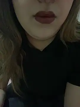 yassminsexy22 online show from 27, 3, 2026