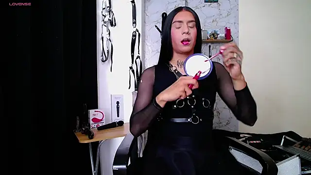 akinoro  online show from 31, 3, 2026