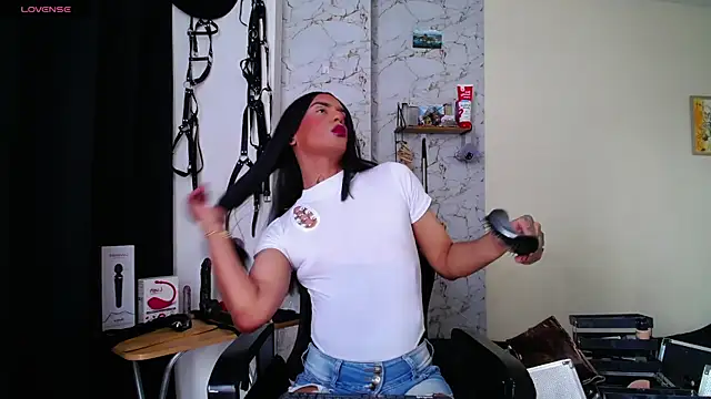 akinoro  online show from 1, 4, 2026