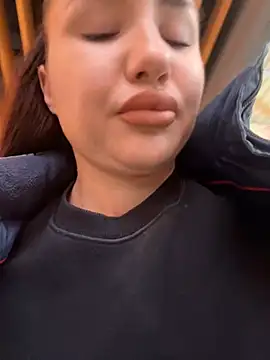 Snapshot of beautydiamond chatting on 10, 1, 2025 beautydiamond online show from 10, 1, 2025