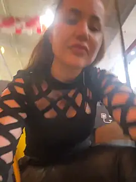 Snapshot of beautydiamond chatting on 11, 1, 2025 beautydiamond online show from 11, 1, 2025