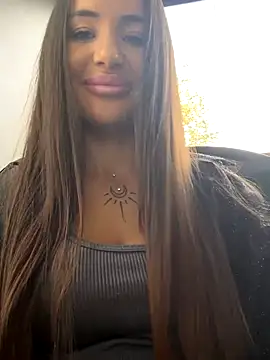 Snapshot of beautydiamond chatting on 25, 9, 2025 beautydiamond online show from 25, 9, 2025