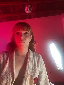 sweeet peach online show from 13, 4, 2026