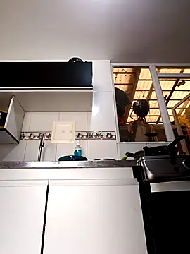 Bonny Klote online show from 15, 9, 2025