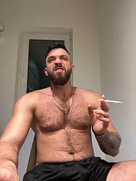 LoveIsBlind  online show from 8, 12, 2024