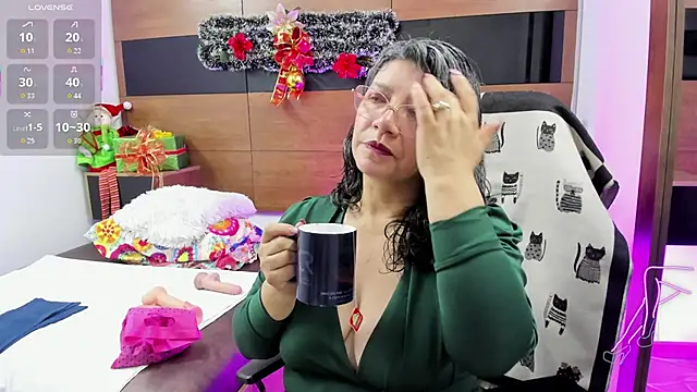 Madame Jay online show from 8, 1, 2026