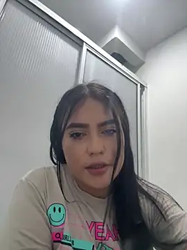 Snapshot of Karla-sexy01 chatting on 7, 1, 2025 Karla-sexy01 online show from 7, 1, 2025