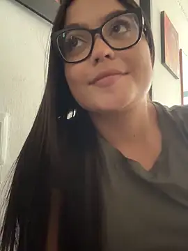 Snapshot of Karla-sexy01 chatting on 22, 1, 2025 Karla-sexy01 online show from 22, 1, 2025