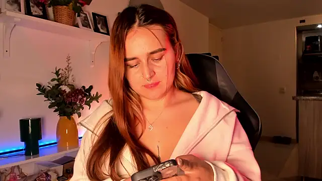 evy orange1 online show from 11, 3, 2026