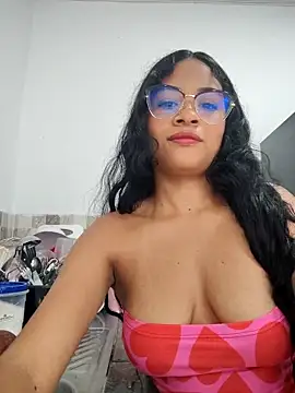 DAFNNEE ROSS online show from 27, 10, 2025