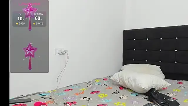 Snapshot of Alexander_and_Xiao chatting on 4, 12, 2025 Alexander and Xiao online show from 4, 12, 2025