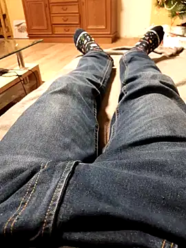 Snapshot of Big_Dick_22_in_Room chatting on 23, 12, 2024 Big Dick 22 in Room online show from 23, 12, 2024